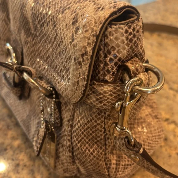 New Coach Pattern Women's Bag - Picture 5 of 13